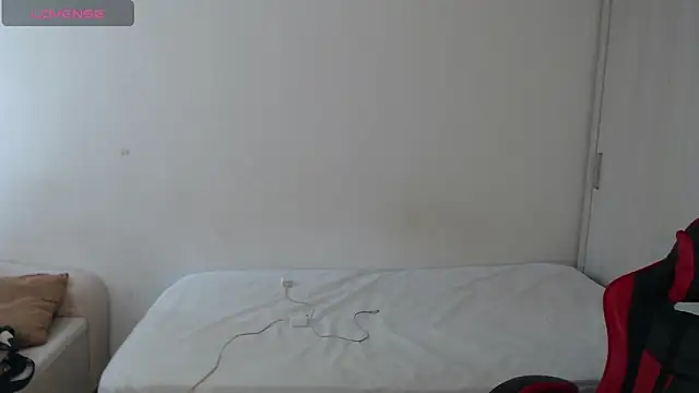 Snapshot of Francesca_ferrari chatting on October 15, 2025, 2:36 pm Francesca ferrari online show from October 15, 2025, 2:36 pm