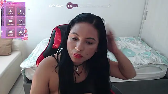 Snapshot of Francesca_ferrari chatting on September 29, 2025, 2:12 pm Francesca ferrari online show from September 29, 2025, 2:12 pm