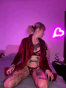 haileyhope  online show from January 6, 2026, 7:07 pm