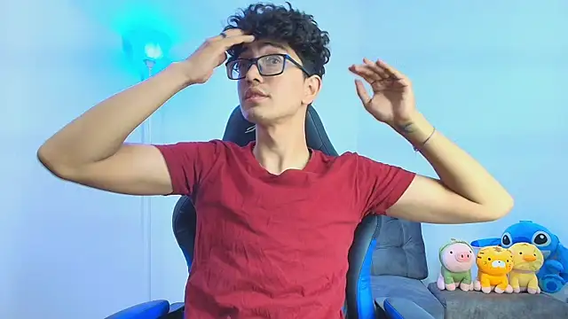 Snapshot of TylerWhite_ chatting on October 26, 2025, 6:30 pm TylerWhite  online show from October 26, 2025, 6:30 pm