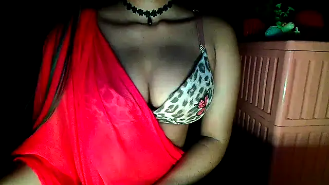 Snapshot of Kashish_11 chatting on March 21, 2025, 11:22 am Kashish 11 online show from March 21, 2025, 11:22 am