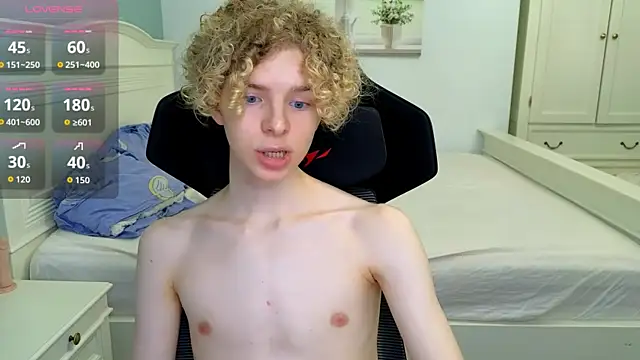 Snapshot of Kudi_Minnt chatting on October 26, 2025, 4:51 pm Kudi Minnt online show from October 26, 2025, 4:51 pm