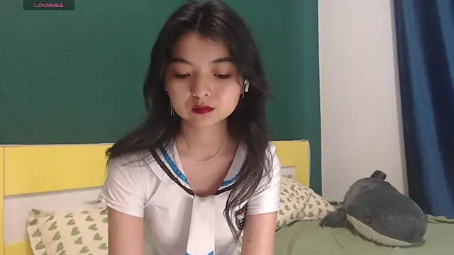 Snapshot of Shy_Kira chatting on June 18, 2026, 8:46 am Shy Kira online show from June 18, 2026, 8:46 am