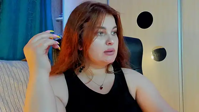 Snapshot of CoraSwon chatting on June 21, 2026, 4:02 pm CoraSwon online show from June 21, 2026, 4:02 pm