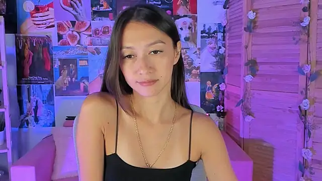 LanaBaker online show from February 3, 2025, 2:47 am