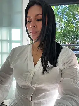 Sofia Convers online show from May 20, 2026, 12:35 pm