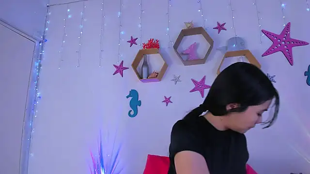 Snapshot of Emiily_Parkerr chatting on October 15, 2025, 3:05 am Emiily Parkerr online show from October 15, 2025, 3:05 am