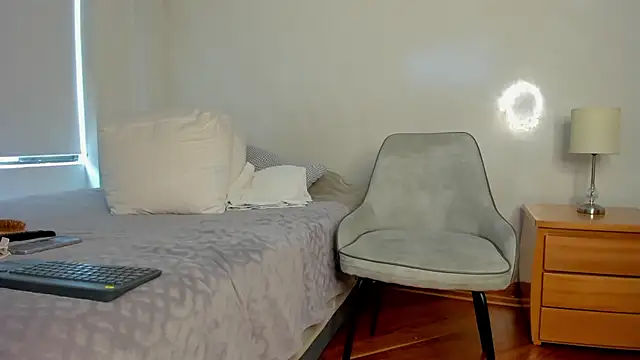 melisa ferretti online show from October 22, 2025, 6:07 pm