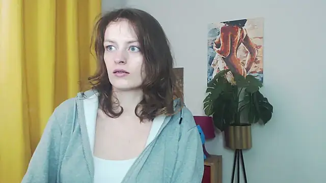 Snapshot of juicyNadine chatting on October 12, 2025, 5:31 am juicyNadine online show from October 12, 2025, 5:31 am