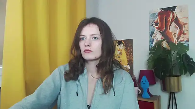 Snapshot of juicyNadine chatting on September 17, 2025, 4:47 am juicyNadine online show from September 17, 2025, 4:47 am