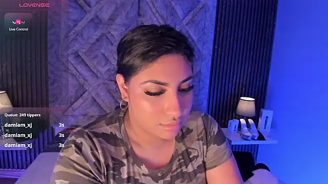 Snapshot of CANDYGABYY chatting on September 30, 2025, 4:29 am CANDYGABYY online show from September 30, 2025, 4:29 am