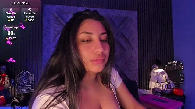 Snapshot of CANDYGABYY chatting on October 7, 2025, 4:13 am CANDYGABYY online show from October 7, 2025, 4:13 am