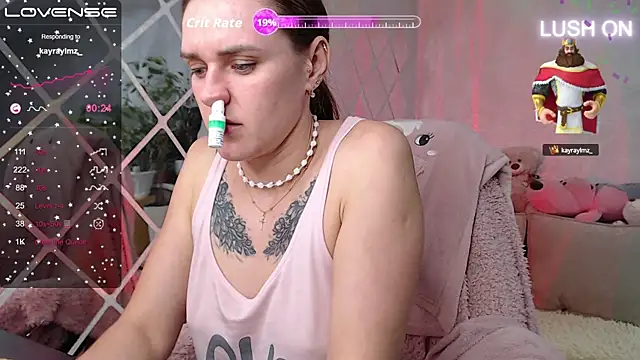 Snapshot of Bella__Swoon chatting on October 6, 2025, 5:13 pm Bella Swoon online show from October 6, 2025, 5:13 pm