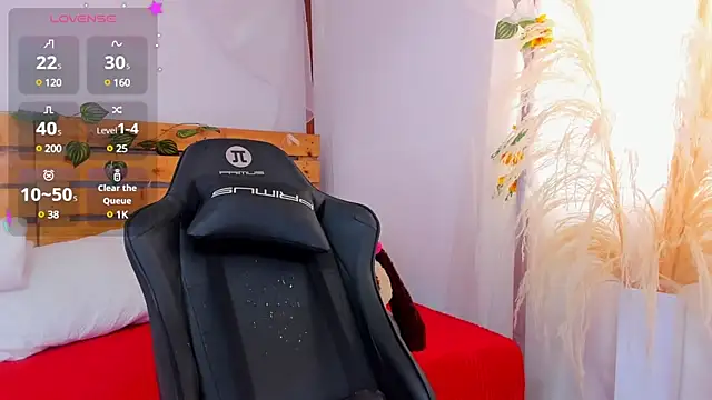 Snapshot of amira_nazer chatting on February 24, 2025, 5:31 pm amira nazer online show from February 24, 2025, 5:31 pm