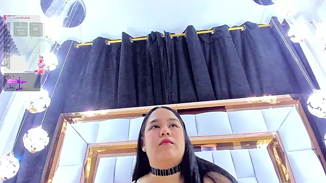 Snapshot of RileySweett chatting on February 9, 2026, 11:52 am RileySweett online show from February 9, 2026, 11:52 am