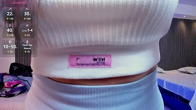 Snapshot of paulina_sweett_ chatting on February 25, 2026, 1:11 pm paulina sweett online show from February 25, 2026, 1:11 pm