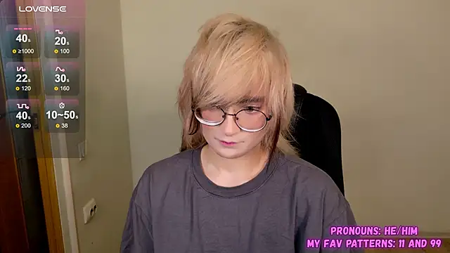 CuteYukiKun online show from October 1, 2025, 11:08 pm