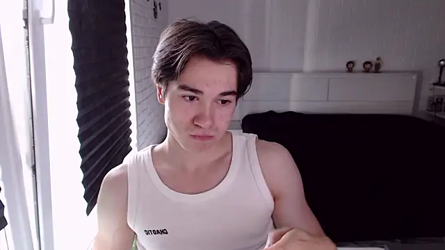 Snapshot of MarkusDean chatting on September 19, 2025, 8:07 am MarkusDean online show from September 19, 2025, 8:07 am