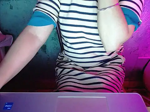 Snapshot of Matta_Glory chatting on November 2, 2025, 5:51 pm Matta Glory online show from November 2, 2025, 5:51 pm