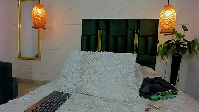 Levy Steve online show from September 28, 2025, 3:46 am