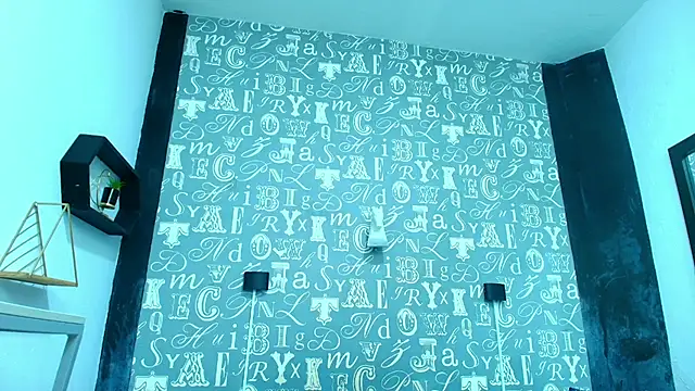 Snapshot of Lindsey8 chatting on January 6, 2026, 1:26 pm Lindsey8 online show from January 6, 2026, 1:26 pm