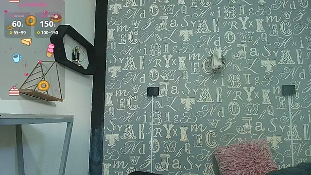 Snapshot of Lindsey8 chatting on September 29, 2025, 1:50 pm Lindsey8 online show from September 29, 2025, 1:50 pm