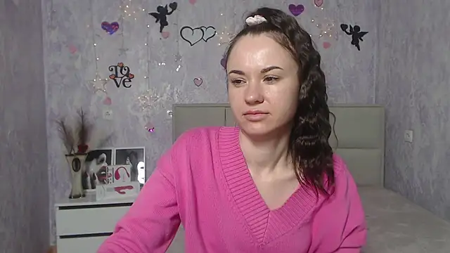 KaraCriegs online show from March 3, 2025, 4:10 am