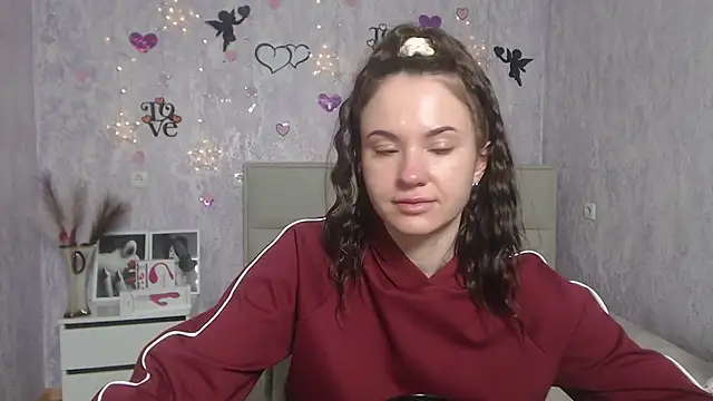 KaraCriegs online show from March 13, 2025, 12:37 am