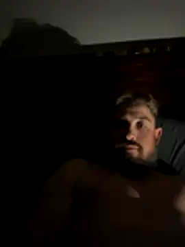 caliguy37 online show from October 28, 2025, 3:40 am