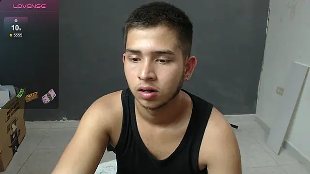 Snapshot of harold_18_ chatting on January 7, 2025, 10:30 pm harold 18 online show from January 7, 2025, 10:30 pm