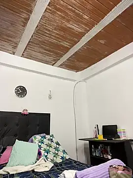 Iris love18 online show from March 9, 2025, 12:53 am