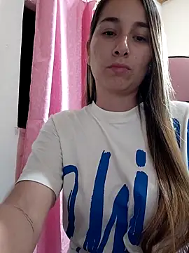 Iris love18 online show from December 15, 2025, 12:16 am