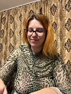 NadiraNoor online show from January 22, 2025, 11:10 pm