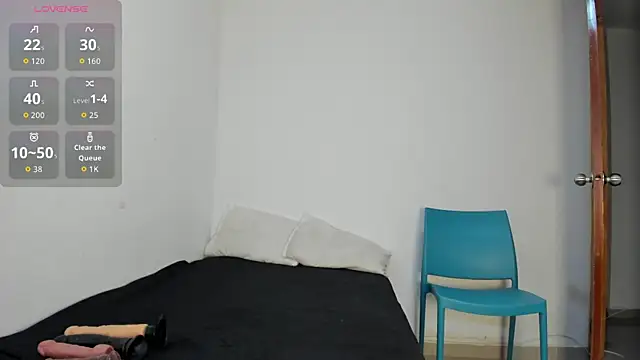 Snapshot of Maya_Graham chatting on November 9, 2025, 5:22 am Maya Graham online show from November 9, 2025, 5:22 am