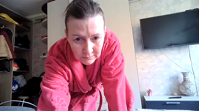 WindChristy online show from October 9, 2025, 11:33 am