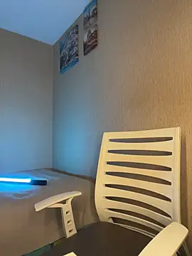 DanArant online show from April 15, 2026, 5:24 am