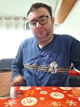 Javier bear online show from March 6, 2026, 9:59 am