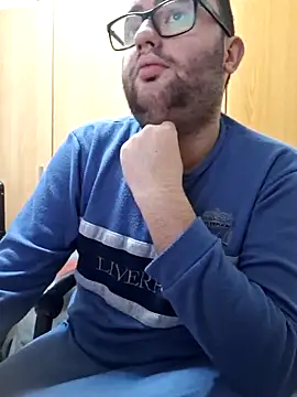 Javier bear online show from March 14, 2025, 2:41 pm