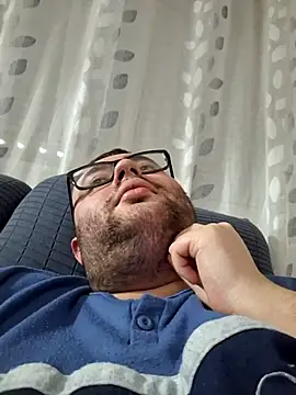Javier bear online show from March 13, 2025, 10:32 pm
