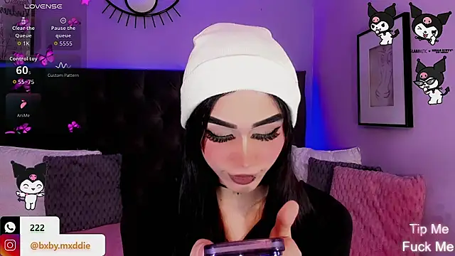 Snapshot of kimMaddiee chatting on October 12, 2025, 5:53 am kimMaddiee online show from October 12, 2025, 5:53 am