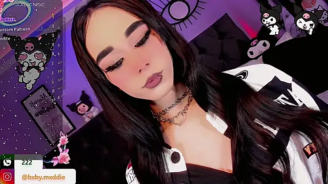 Snapshot of kimMaddiee chatting on October 1, 2025, 6:07 am kimMaddiee online show from October 1, 2025, 6:07 am