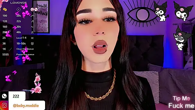 Snapshot of kimMaddiee chatting on October 5, 2025, 5:53 am kimMaddiee online show from October 5, 2025, 5:53 am