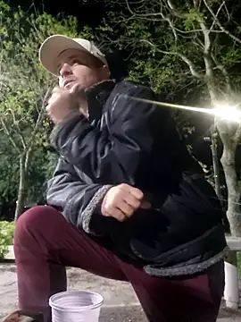 Snapshot of TusOjitosClaros69 chatting on September 30, 2025, 6:30 am TusOjitosClaros69 online show from September 30, 2025, 6:30 am