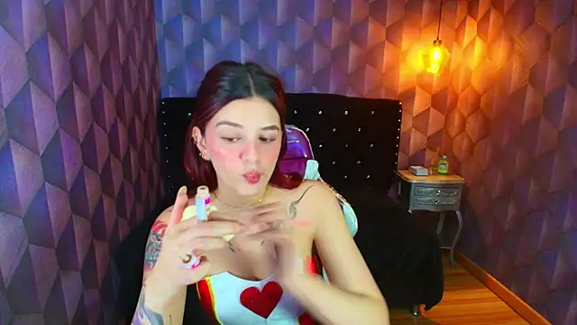 Snapshot of LiaHarryis chatting on October 31, 2025, 5:42 pm LiaHarryis online show from October 31, 2025, 5:42 pm