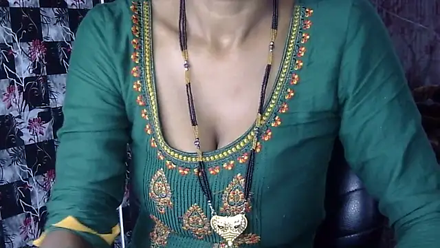 Snapshot of Anjali_Milsi chatting on October 28, 2025, 3:22 pm Anjali Milsi online show from October 28, 2025, 3:22 pm