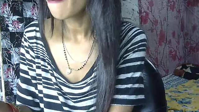 Snapshot of Anjali_Milsi chatting on October 8, 2025, 4:47 am Anjali Milsi online show from October 8, 2025, 4:47 am