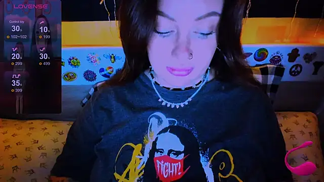 EllieOz online show from January 27, 2025, 9:11 pm