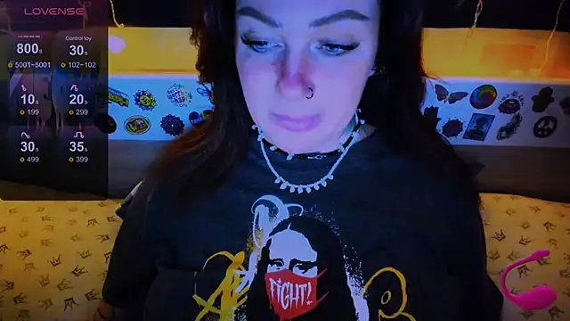 EllieOz online show from February 27, 2025, 5:16 pm