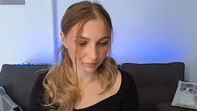 Snapshot of Yoda21 chatting on September 25, 2025, 10:43 am Yoda21 online show from September 25, 2025, 10:43 am