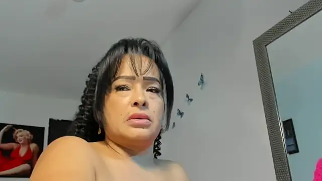 seleneh online show from April 15, 2026, 7:18 pm